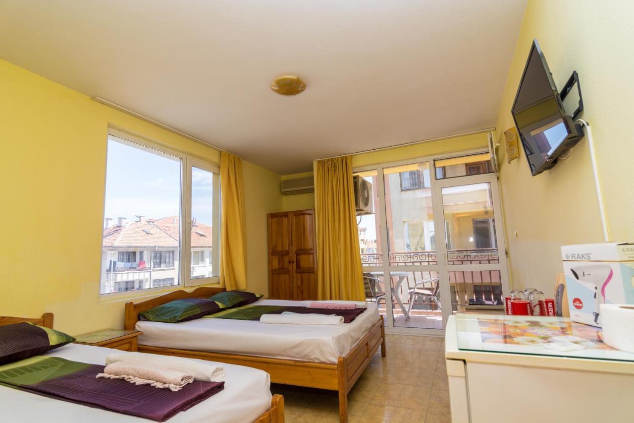 Fener Guest House Pomorie Exterior photo