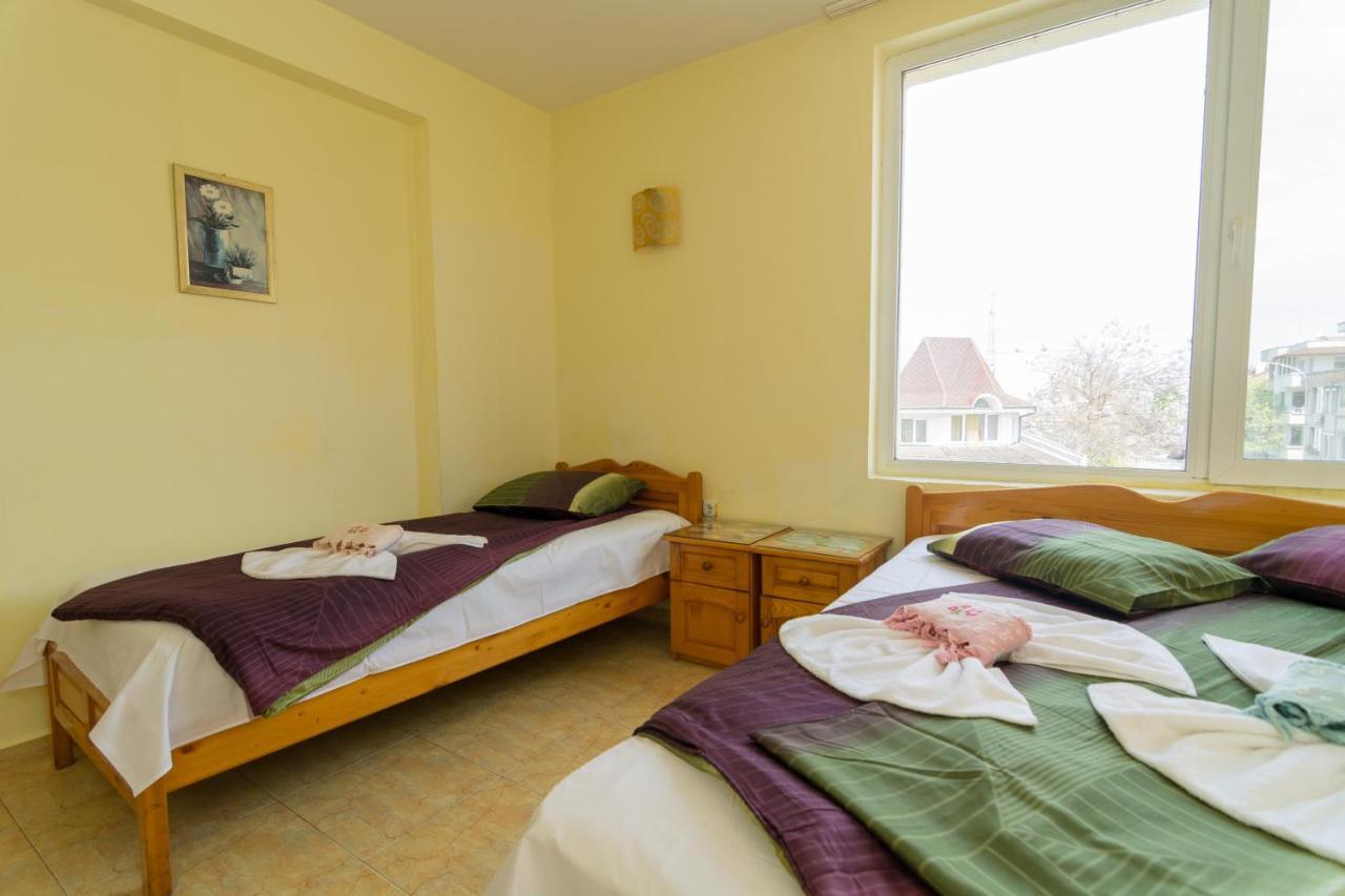 Fener Guest House Pomorie Exterior photo