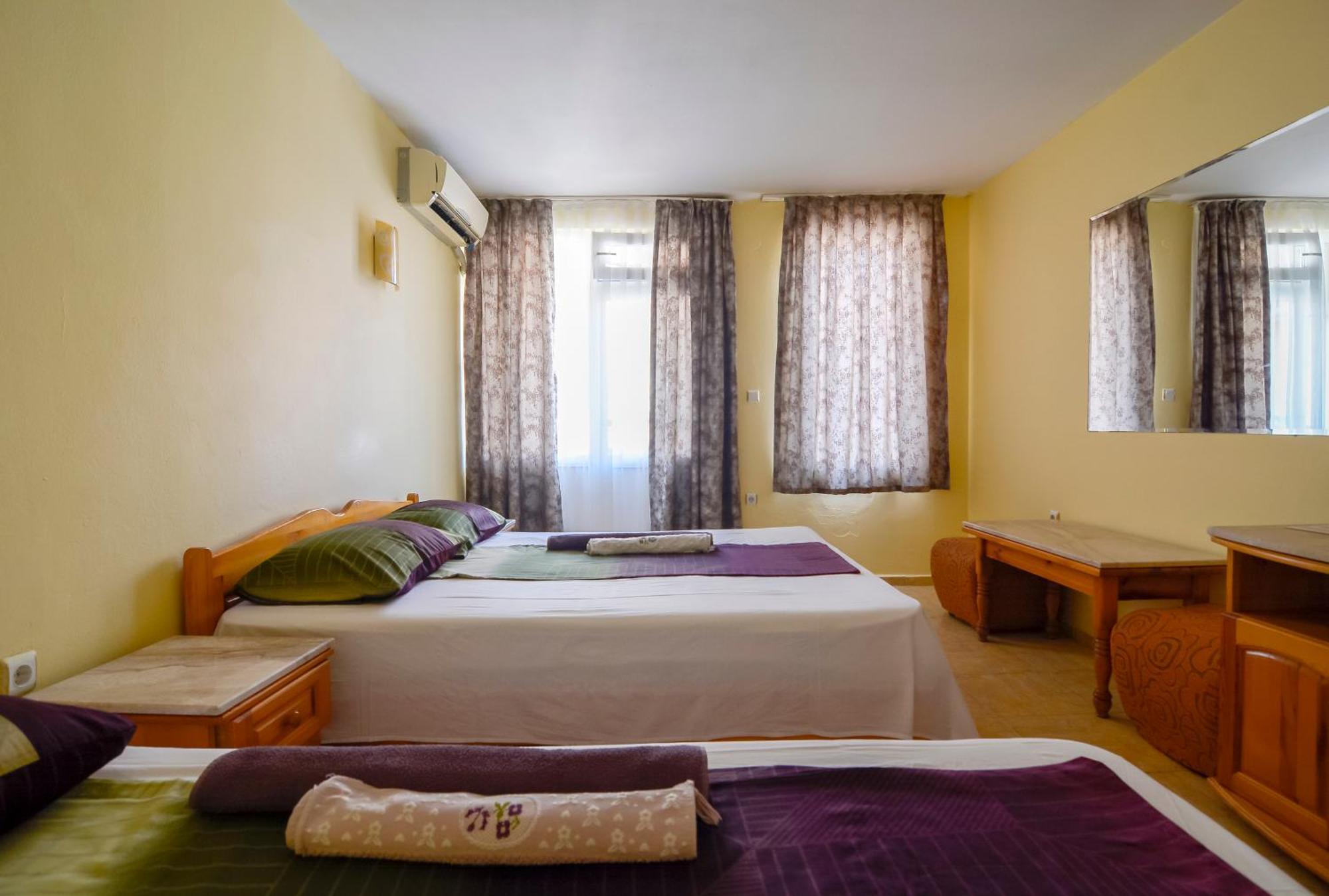 Fener Guest House Pomorie Exterior photo
